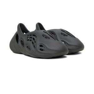Yeezy foam runner onyx